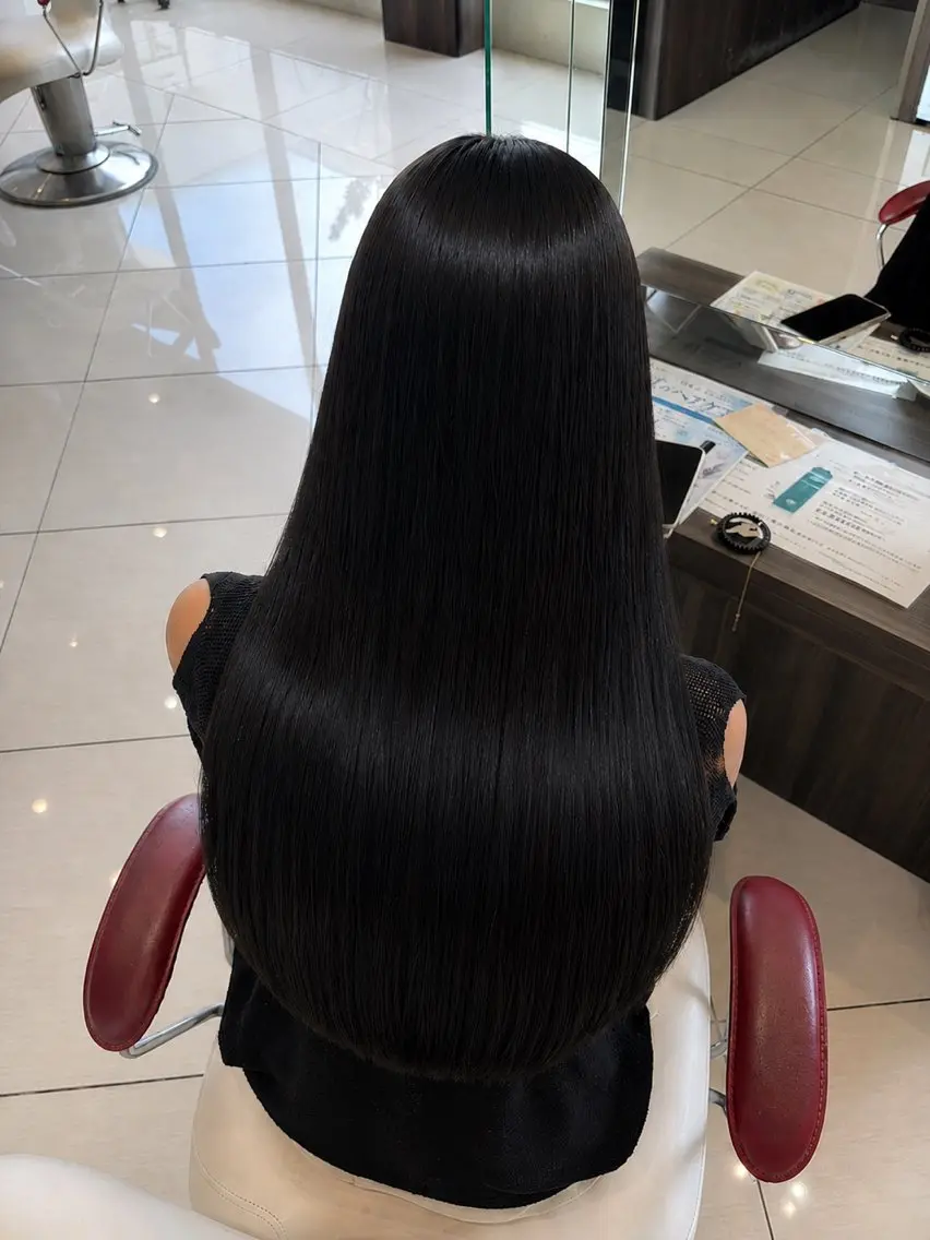 ロング 鈴木 瑛介のヘアスタイル