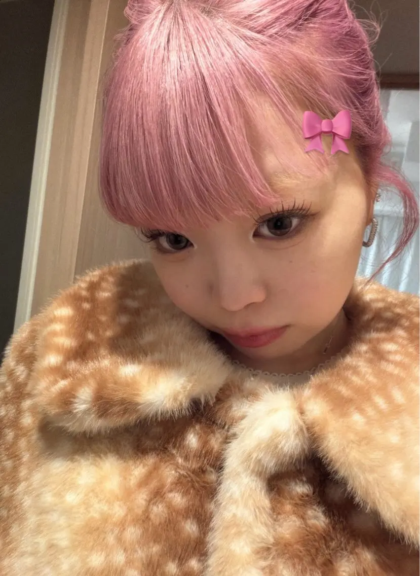 セミロング カラー ピンクカラー ヘアカラー トリートメント 🍬カラー特化🍬 Kirari🪄のヘアスタイル