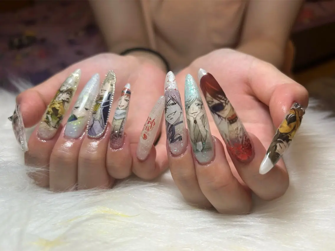 ネイル r.nail α 森山🦋のネイルデザイン
