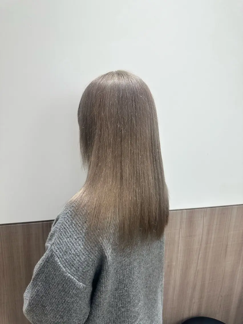カラー ヘアカラー トリートメント ヘッドスパ ヘアセット ❄最強かわいいカラー ❄️MINA❄️のヘアスタイル