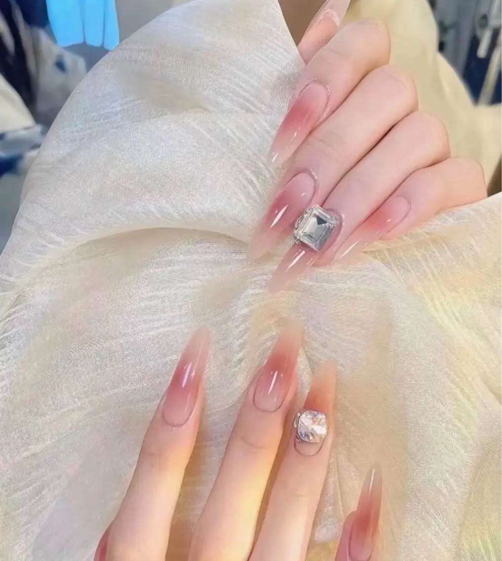 ネイル ハンドネイル U.mi Nail Salonのネイルデザイン