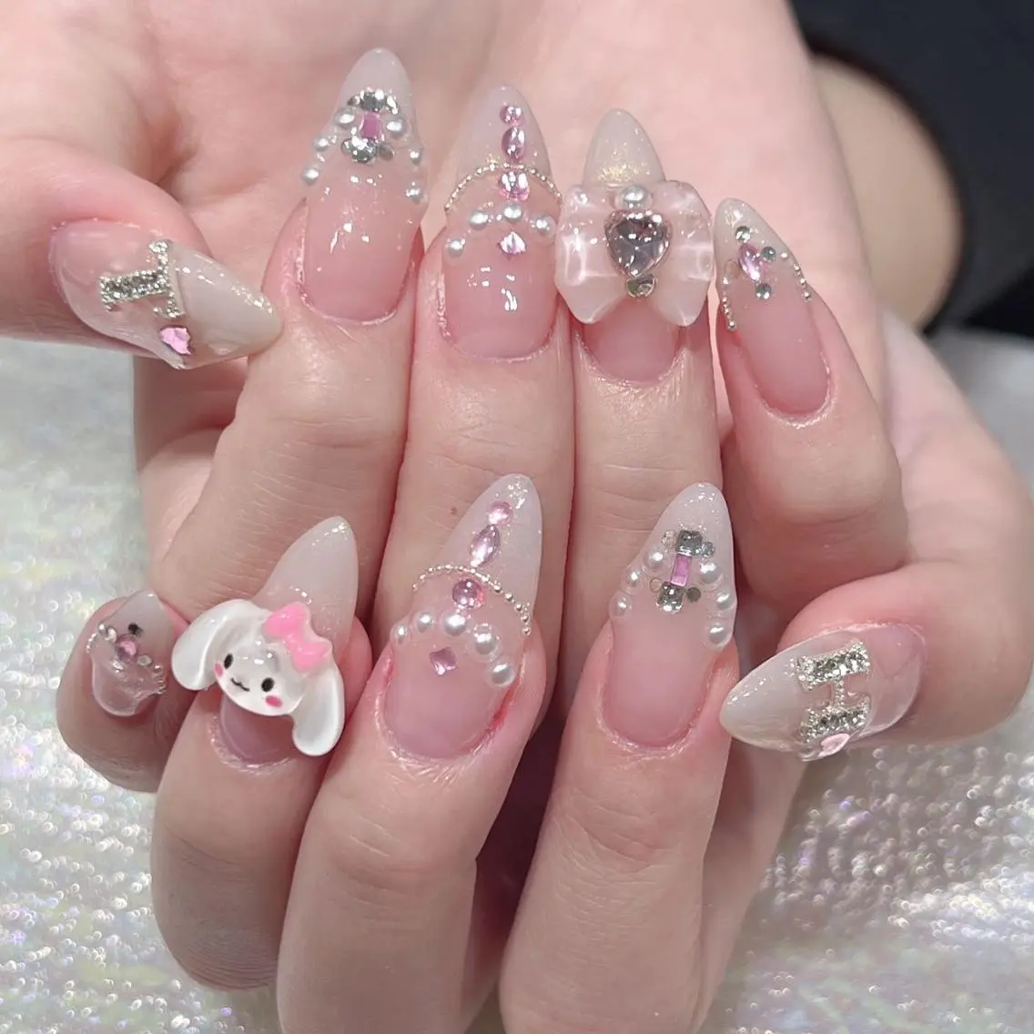 ネイル ハンドネイル Queen‘s なんのネイルデザイン