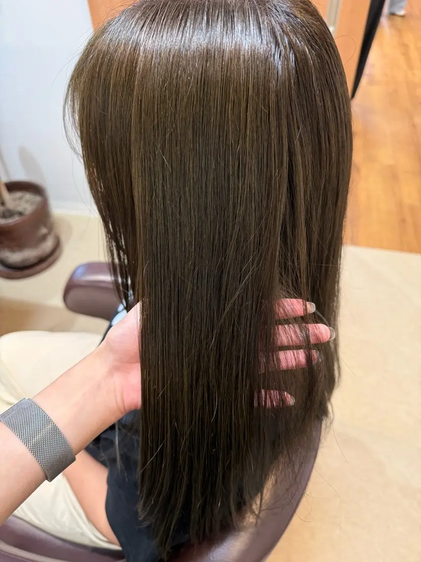 ミディアム カラー ベージュカラー ヘアカラー PERK🪽⋆.* sakiのヘアスタイル