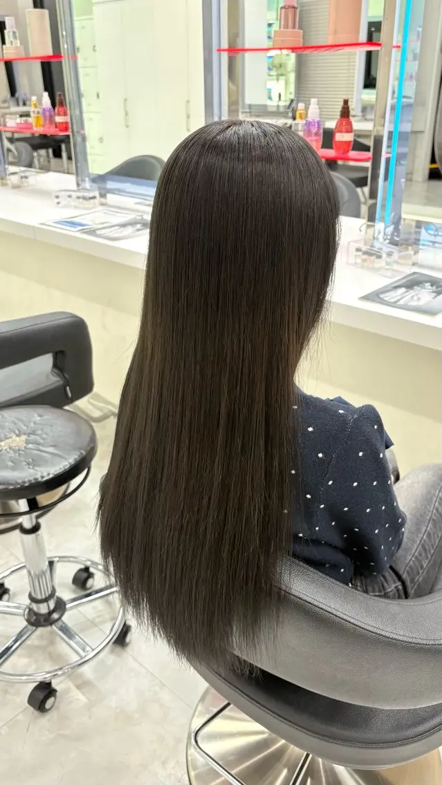 ロング カラー ヘアカラー 野口 楓華のヘアスタイル