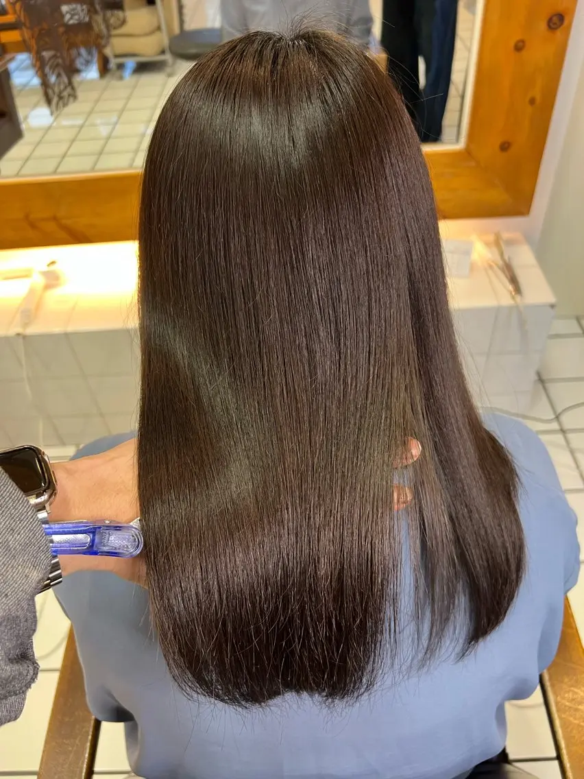 セミロング カラー 髪質改善 ヘアカラー トリートメント 滝沢 智希のヘアスタイル