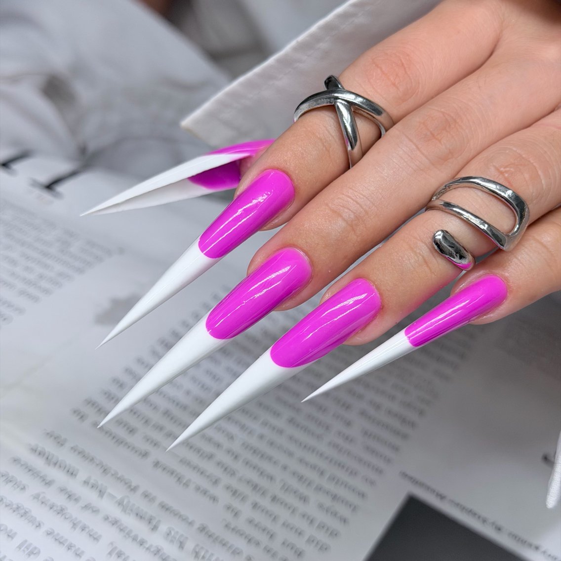 ネイル Golyn Nailのネイルデザイン