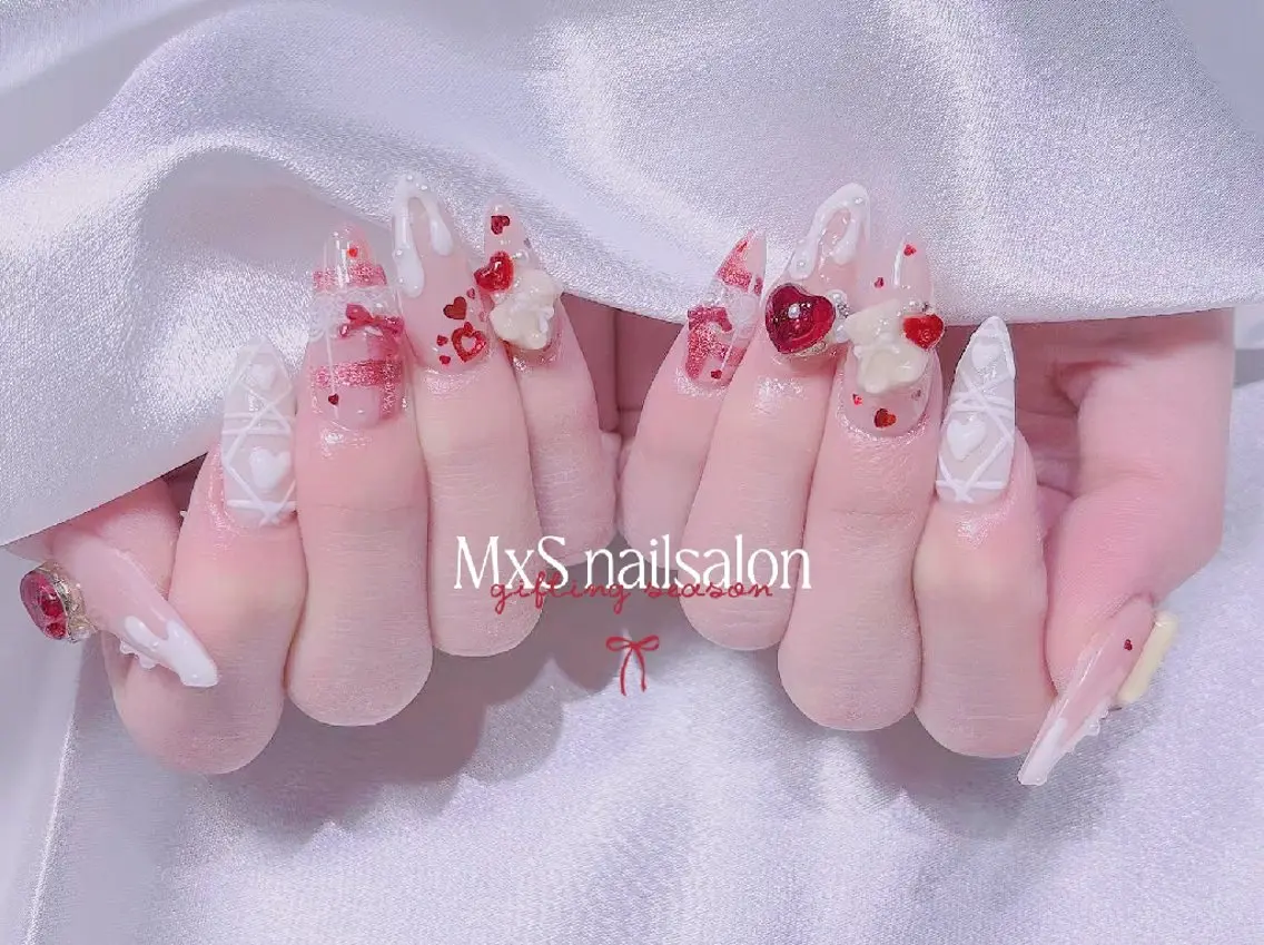 ネイル ハンドネイル ハンドケア MxS リィリィのネイルデザイン