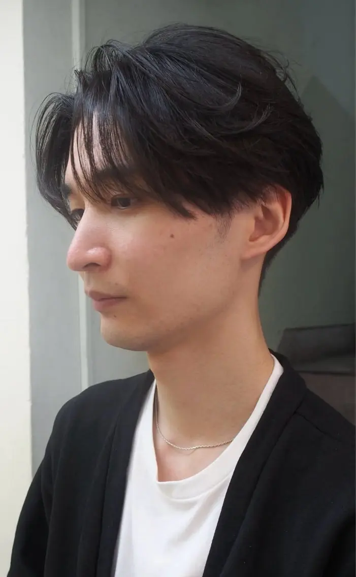 ショート メンズ 鶴巻 智樹のヘアスタイル