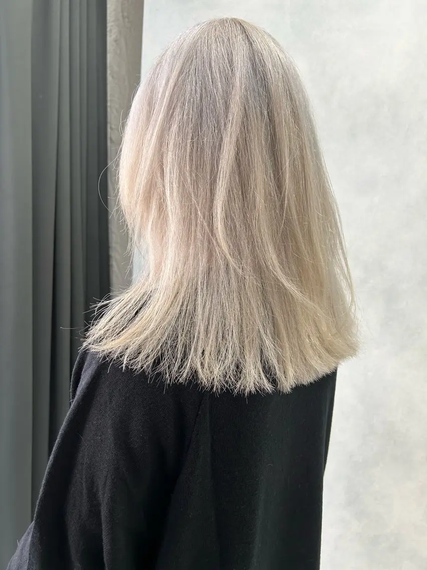 セミロング カラー カット ヘアカラー トリートメント メンズ多数⚡ブリーチ 特化💚Acchonのヘアスタイル