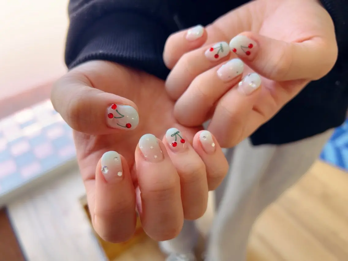 ネイル 持ち込み nail salon WaKEのネイルデザイン