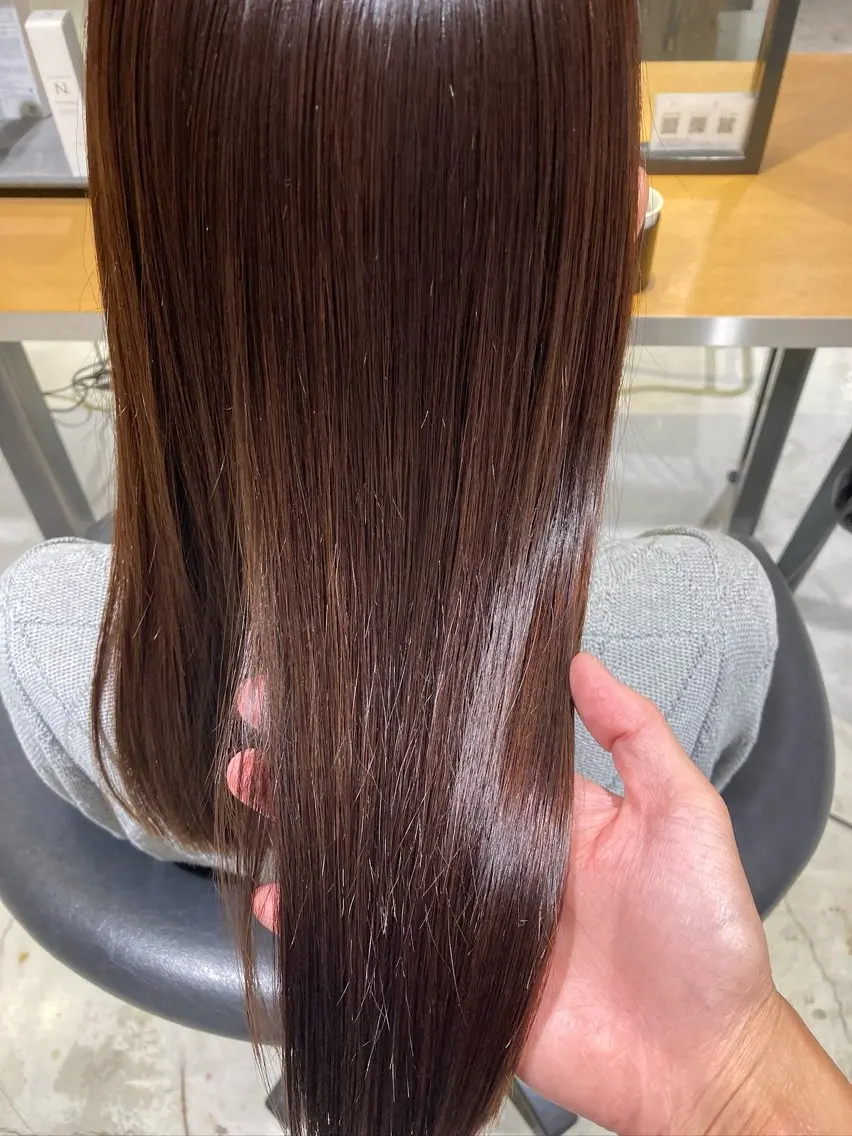 セミロング カラー ブラウンカラー ココアブラウン 髪質改善 伊藤 裕太郎のヘアスタイル