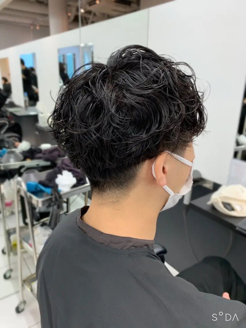 パーマ メンズ メンズ特化フェード パーマ小林裕史のヘアスタイル