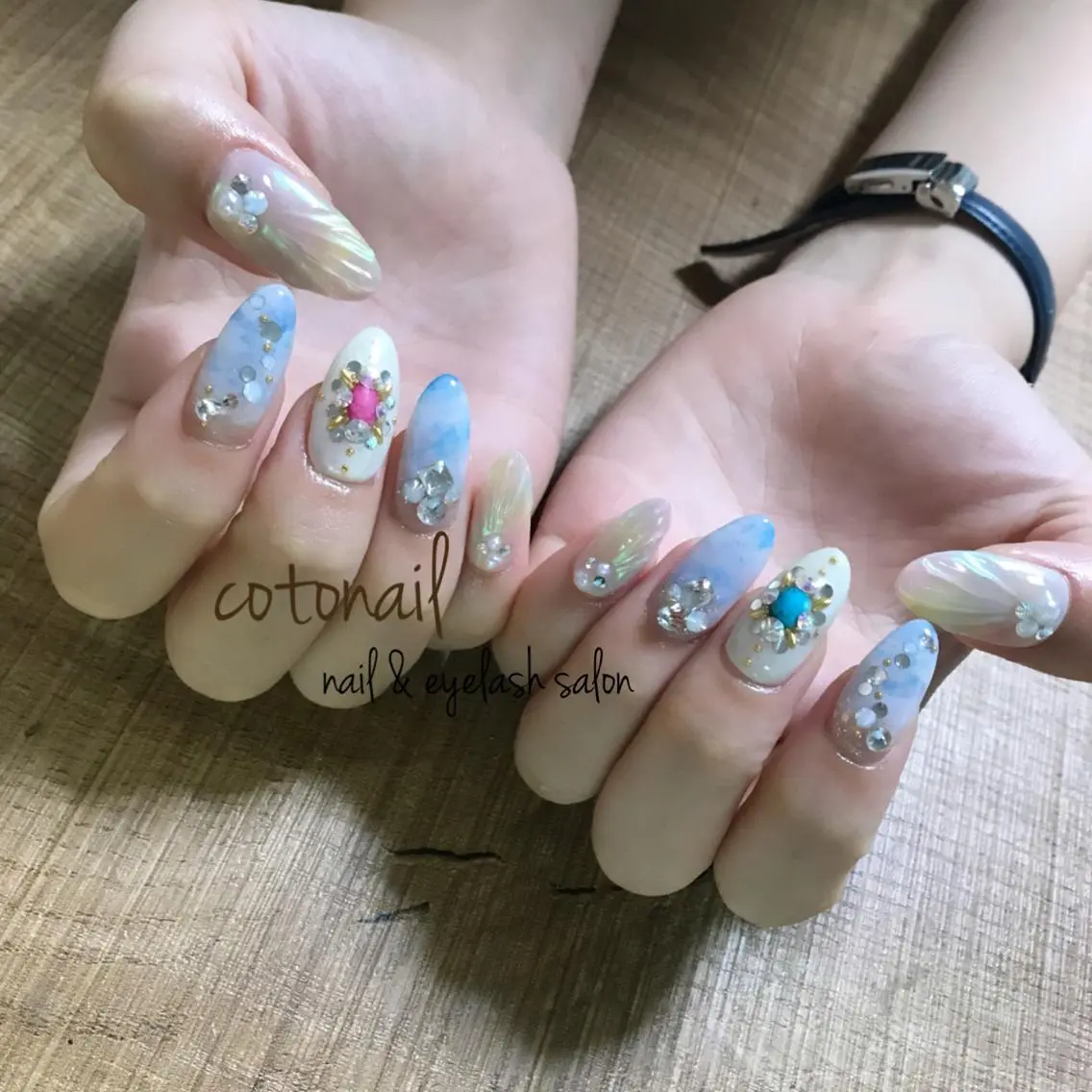 ロング ネイル アートネイル ハンドネイル ツメトマツゲ .のネイルデザイン