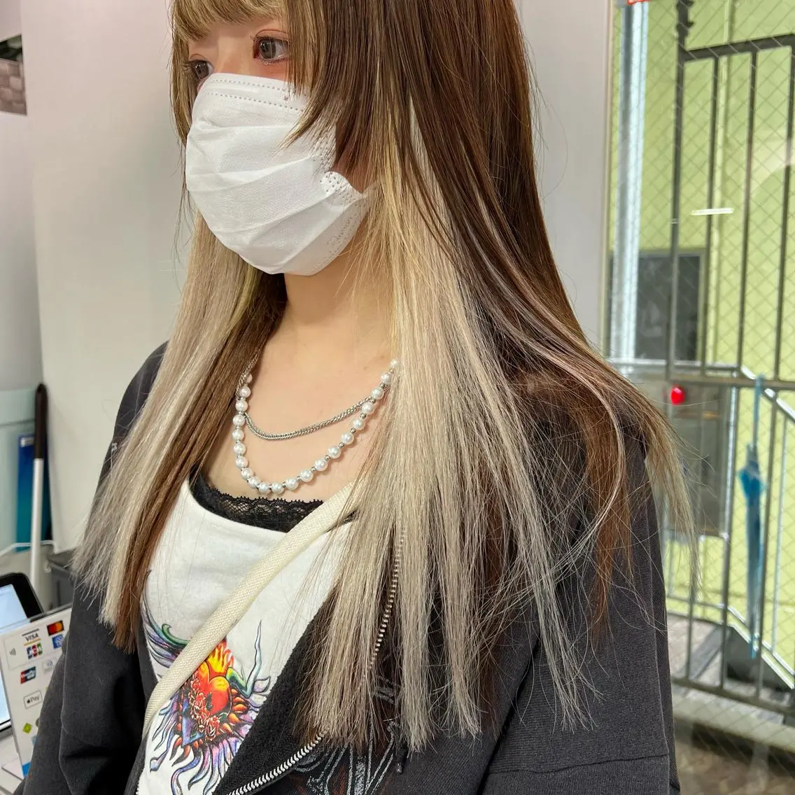 ロング カラー ヘアアレンジ プルエクステ エクステ 韓国🤍ワンホンヘア みかん🇨🇳のヘアスタイル