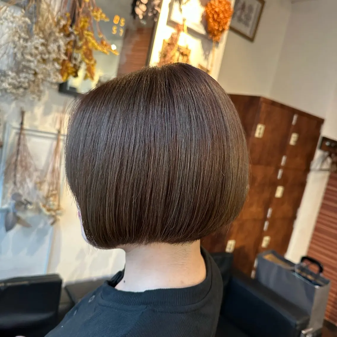 ショート カラー ボブ カット ヘアカラー 💜推しインナー カラー/菊池柊真💜のヘアスタイル