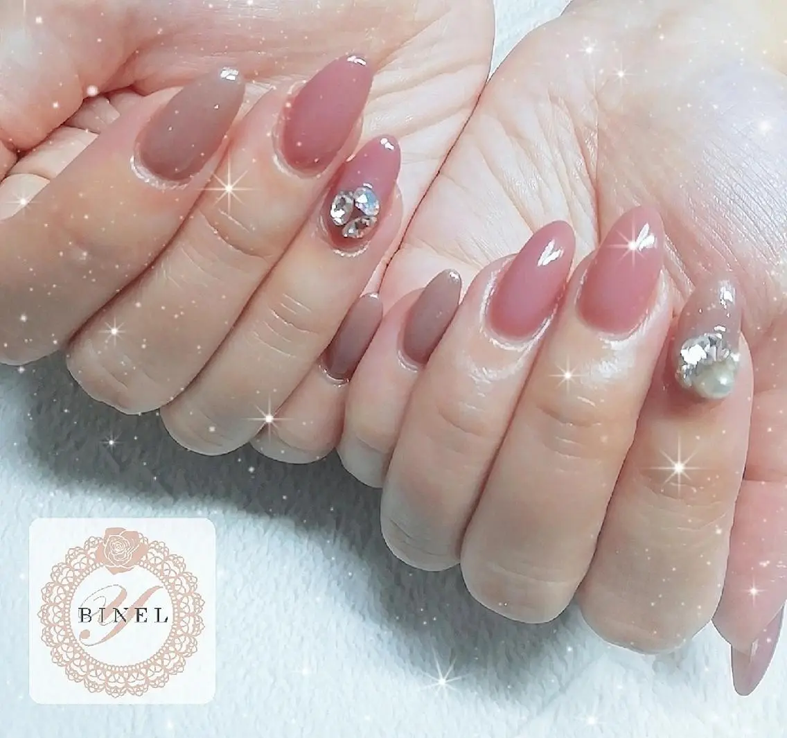 ネイル ワンカラーネイル ハンドネイル Nail Salon Y.BINELのネイルデザイン
