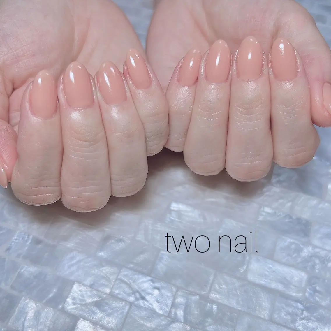 ネイル ネイルチップ ホワイト ハンドネイル two nailのネイルデザイン