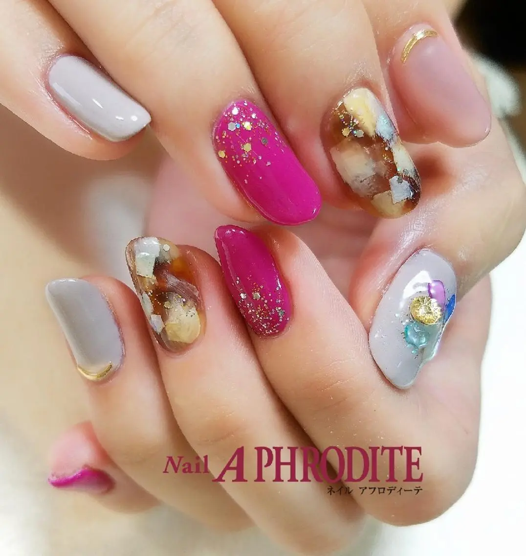 ネイル べっ甲ネイル Nail Aphroditeのネイルデザイン