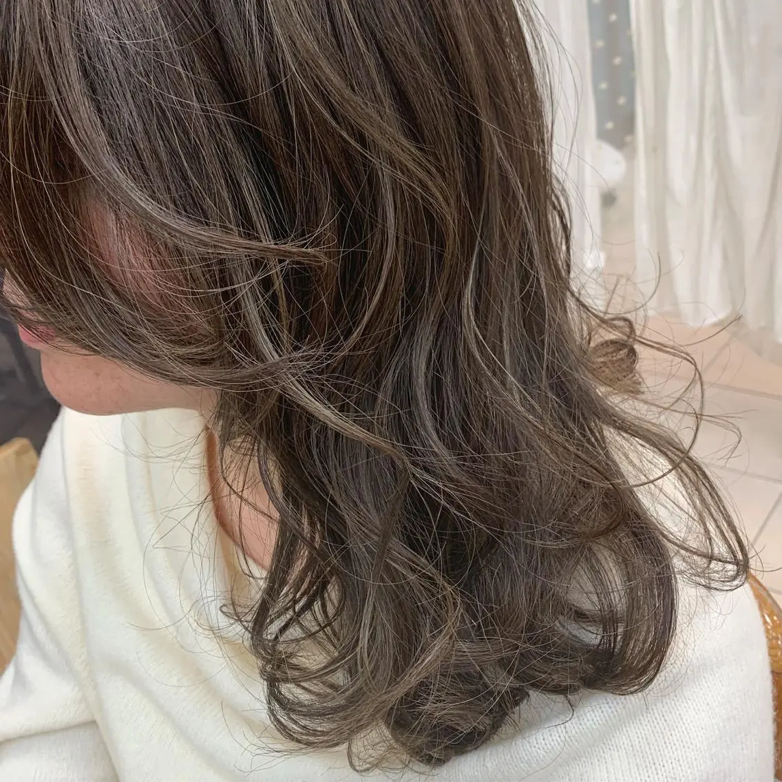 ロング カラー 似合わせ/透明感カラ ー/QUATRO谷口のヘアスタイル