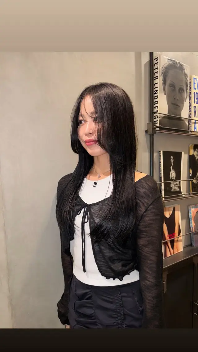 ロング カラー ヘアカラー トリートメント タナカ カナ🫧のヘアスタイル