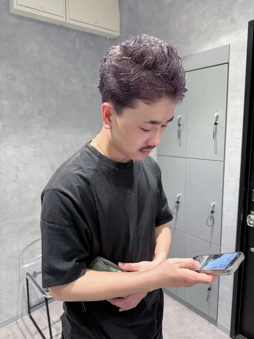 カラー メンズ 野林 夏帆のヘアスタイル
