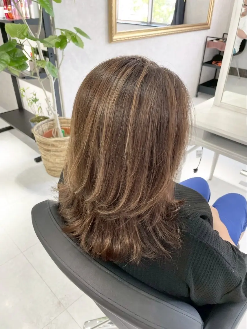 ミディアム ハイライト 森田 結吾のヘアスタイル