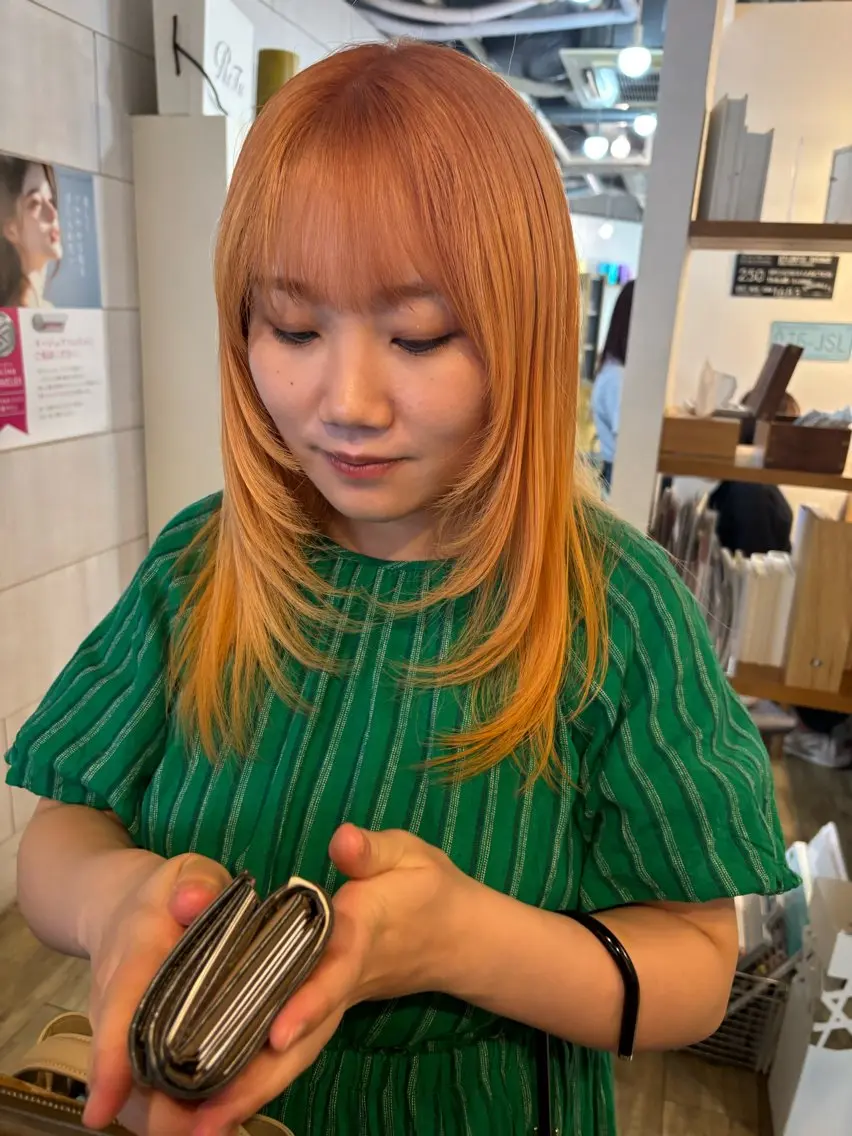 セミロング カット ヘアカラー ウルフレイヤー 縮毛矯正/ヒロシのヘアスタイル