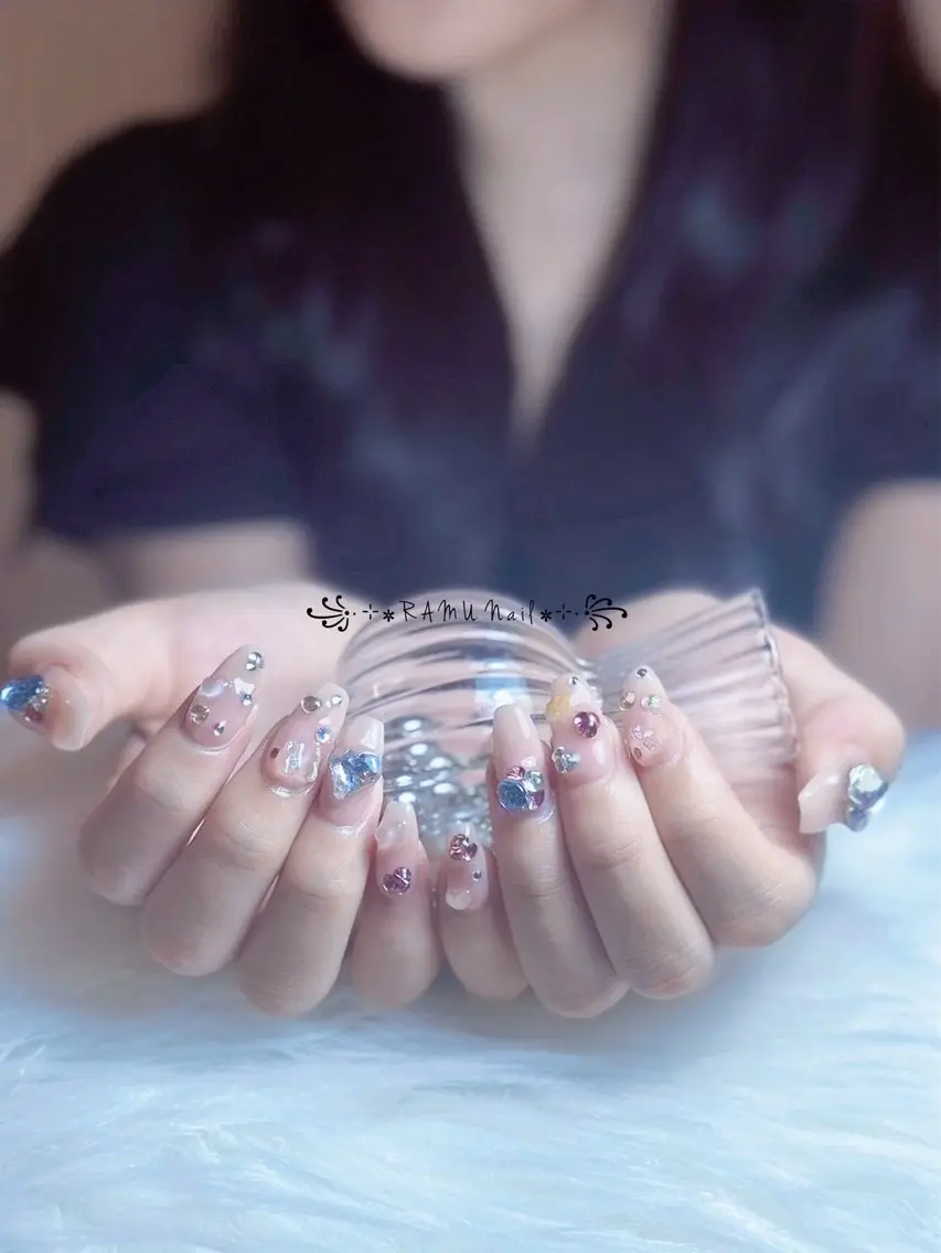 ネイル キラキラネイル マグネットネイル ミラーネイル ピンク 夏ネイル ハンドネイル RAMU Nail 恵比寿店のネイルデザイン
