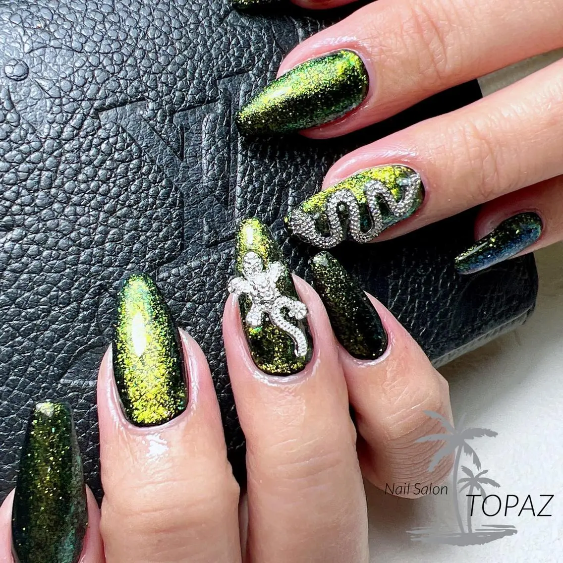 ネイル TOPAZ Ayumiのネイルデザイン