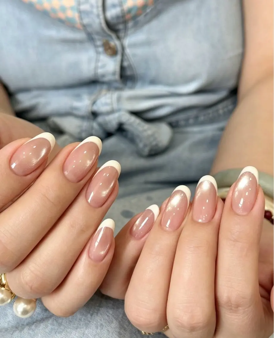 ネイル フレンチネイル ラメ(グリッター) ラメグラデーション マグネットネイル 持ち込み Unicorn Nail原宿表参道のネイルデザイン