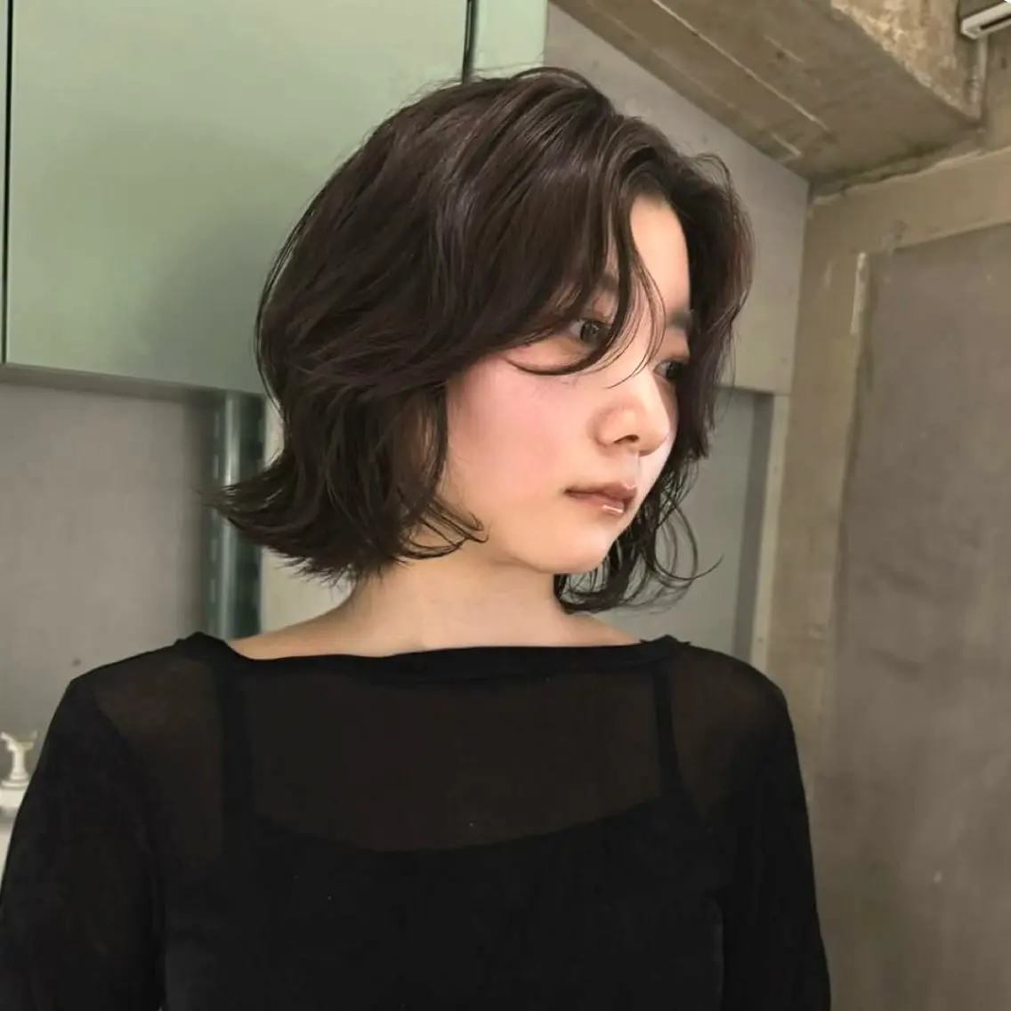 ショート 切りっぱなしボブ ボブレイヤー ボブ 韓国風ヘア レイヤーカット カット 髪質改善”透け感" カラー/Hono🪞のヘアスタイル