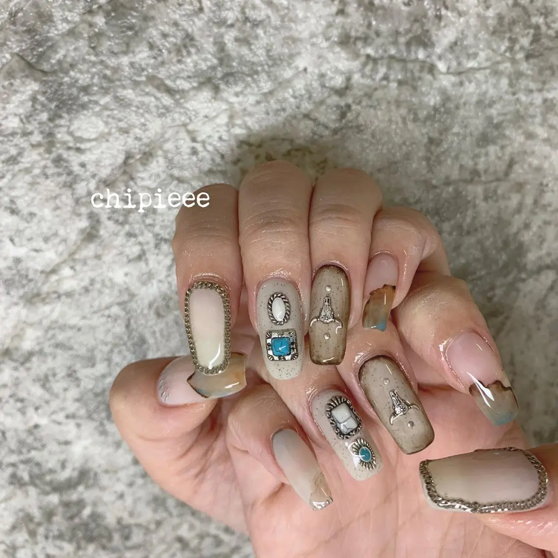 ネイル . SHIORIのネイルデザイン