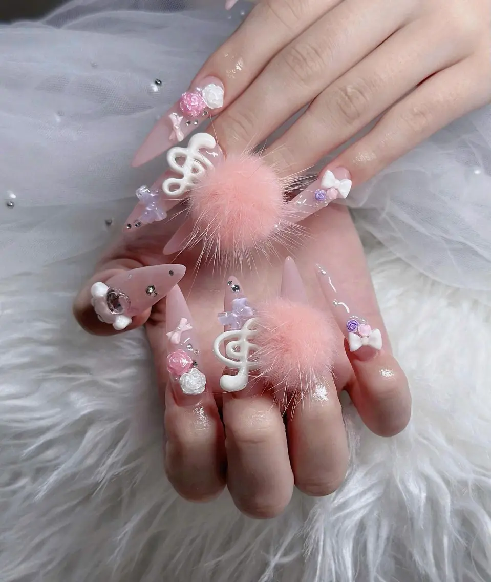 ネイル オーロラネイル フレンチネイル ジェルネイル ハロウィン 韓国ネイル H.baby Nail Salonのネイルデザイン