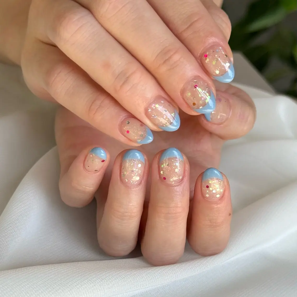 ネイル フレンチネイル キラキラネイル ショートネイル ハンドネイル HARUKA ネイリスト福岡/薬院のネイルデザイン