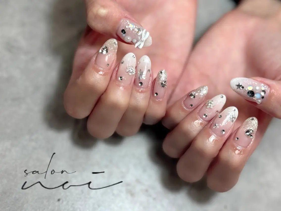 ネイル 冬ネイル クリスマス ハンドネイル salon noiのネイルデザイン