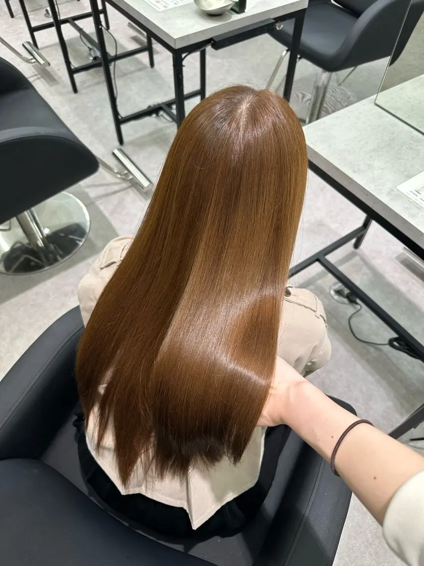 セミロング カラー ヘアカラー 🫧盛れハイトーン/ ブリーチ特化🎀サキのヘアスタイル
