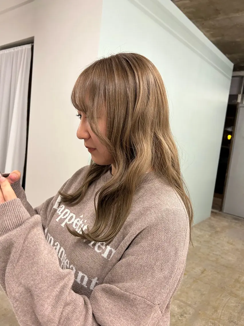 レディースカット🩰 【Aujua】一人ひとりのお悩みに合わせて選べるプレミアムシャンプー使用💎サラサラまとまる👒♡の写真