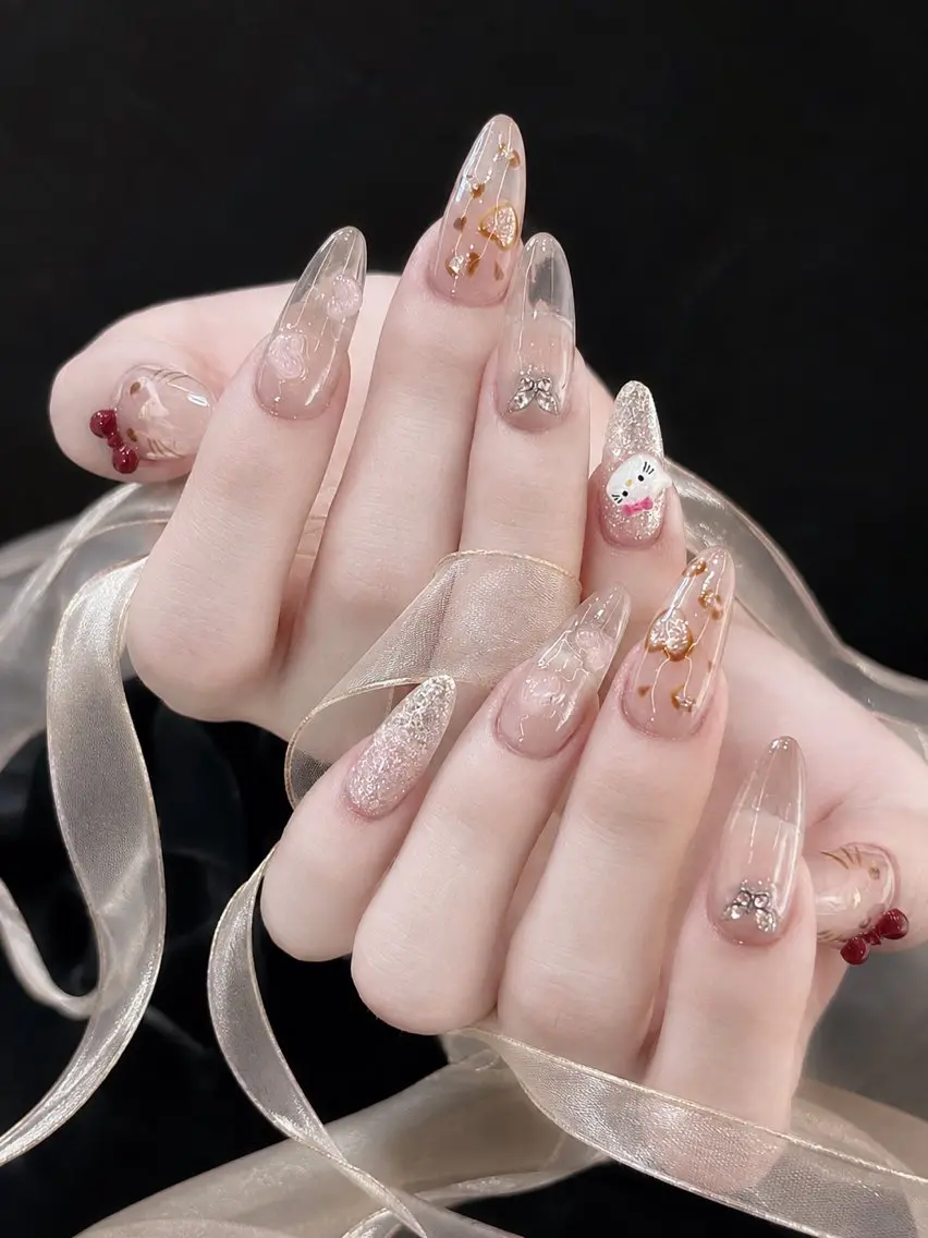 ネイル オーロラネイル チークネイル 長さ出し フレンチネイル ジェルネイル ハンドネイル Sun Nail linaのネイルデザイン