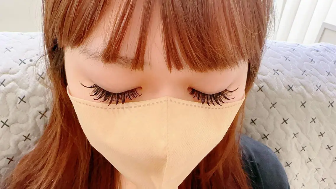 マツエク・マツパ バインドロック カラーマツエク フラットラッシュ 韓国風マツエク まつげパーマ ABマツエクネイル サロン2号店らくらくのマツエク・マツパデザイン