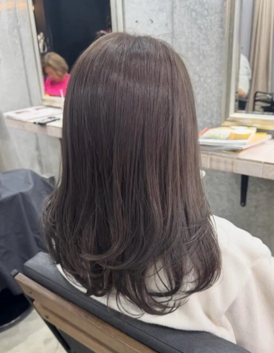 セミロング カラー ヘアカラー 白髪染めモデル 募集🤍ྀི麗央のヘアスタイル