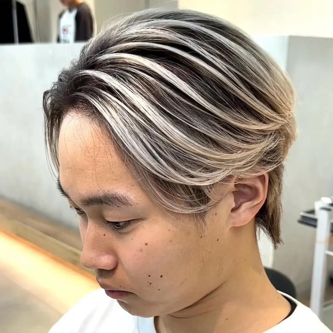 カラー メンズ メンズバレイヤージュ バレイヤージュ レディースカット いからしゆうたのヘアスタイル