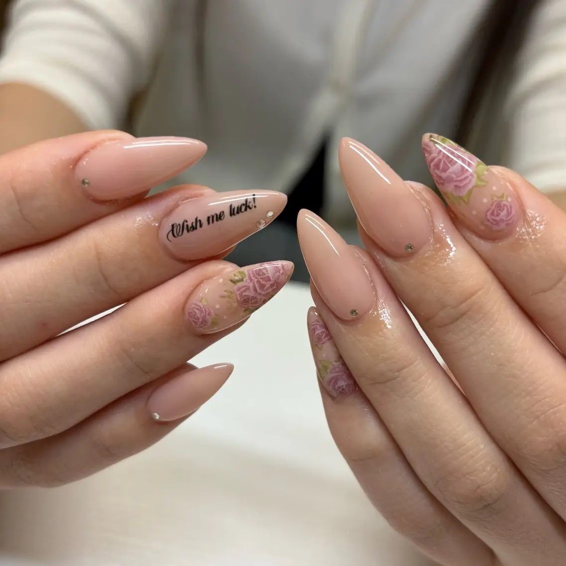 ネイル ハンドネイル SHION  のネイルデザイン