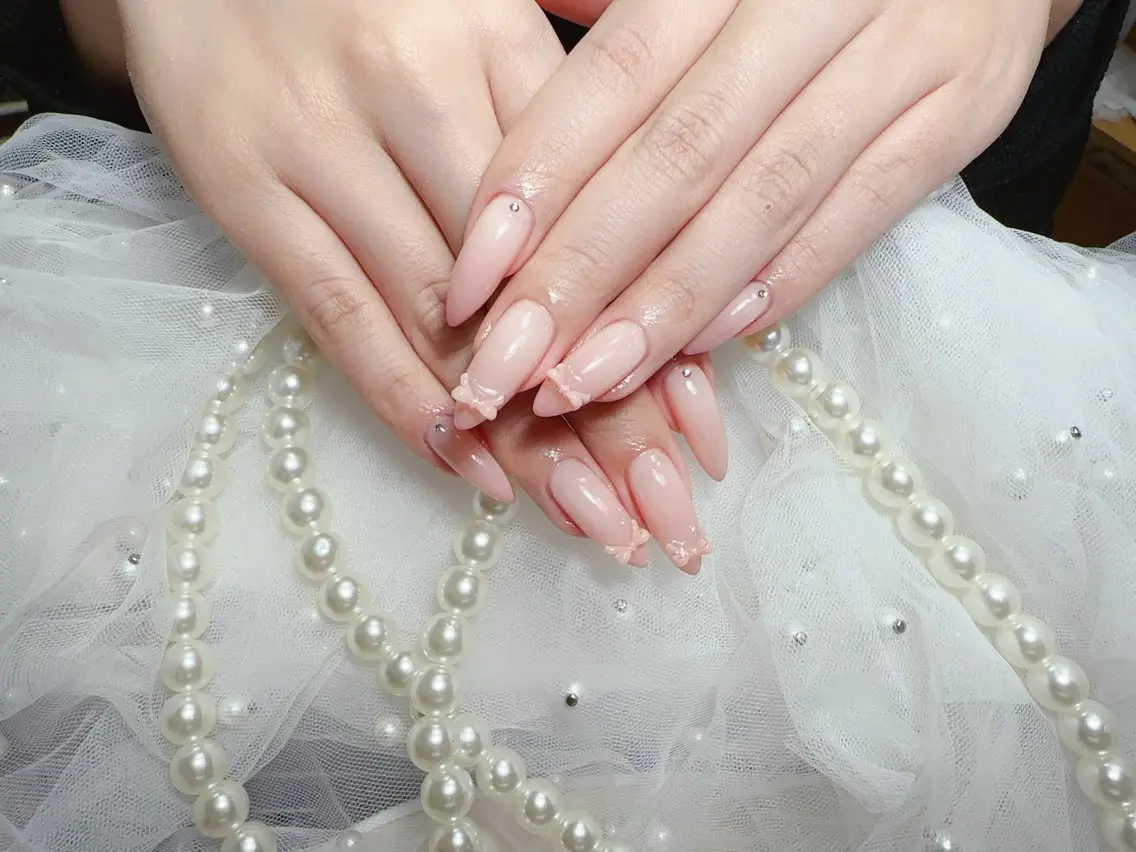 ネイル ハンドネイル NAIL CIRCLESのネイルデザイン