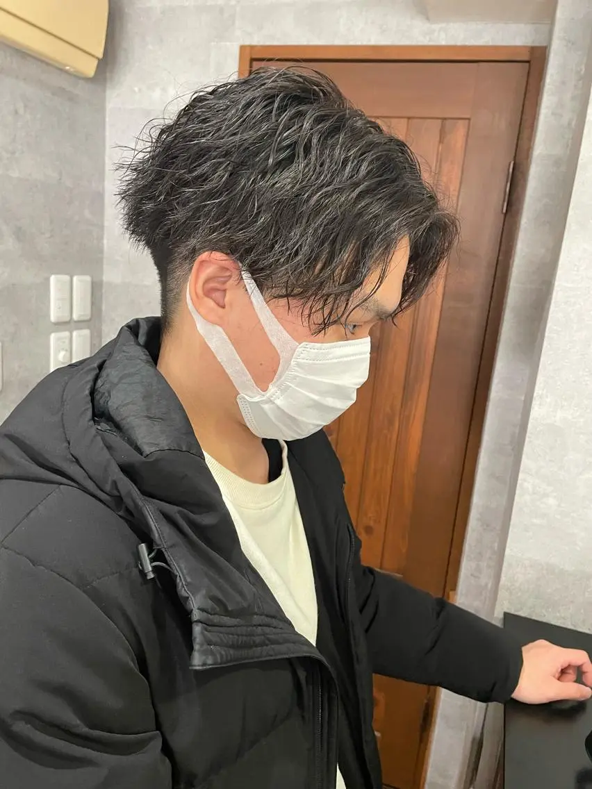 男性様限定カット+流行りの特殊パーマの写真