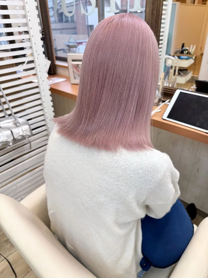 カラー ンジハ えみのヘアスタイル