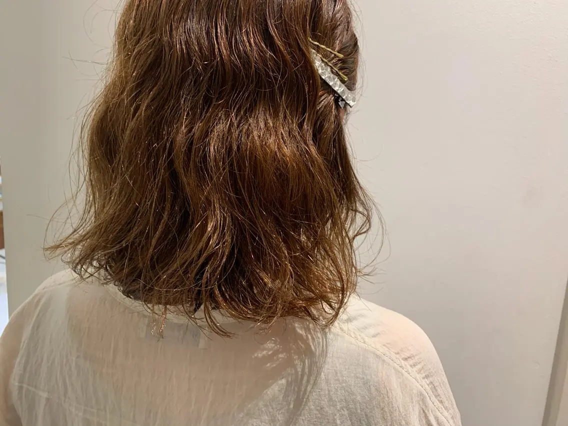 ミディアム カラー 高橋友里亜 /フリーランスのヘアスタイル