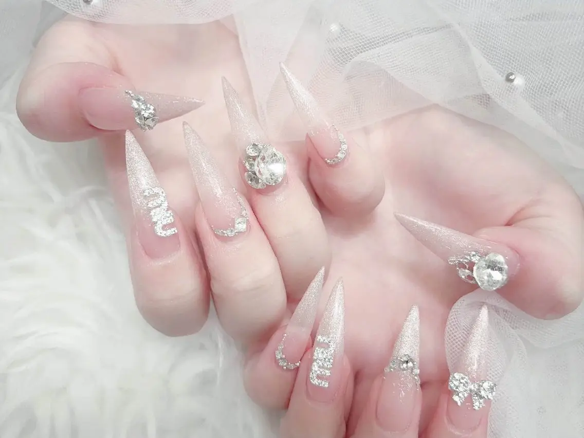 ネイル 長さ出し 韓国ネイル スカルプネイル ワンホンネイル ハンドネイル ハンドケア MUNI🎀 NAIL のネイルデザイン