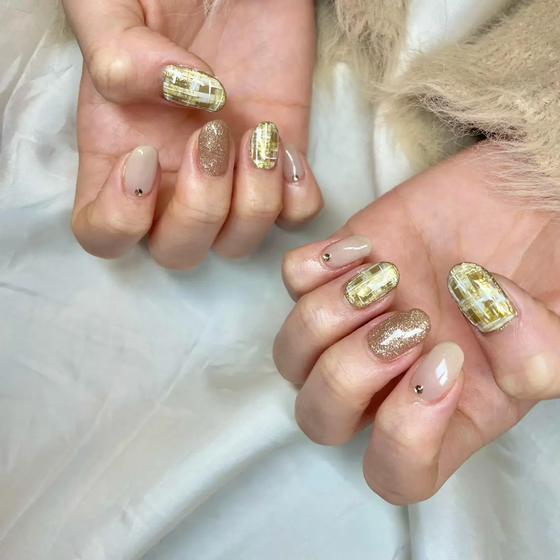 ミディアム カラー パーマ ヘアアレンジ メンズ キッズ ネイル マツエク・マツパ アイブロウ ミラーネイル el. by Aoのネイルデザイン