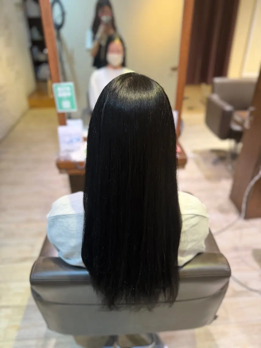 カラー 神野 流嘉のヘアスタイル