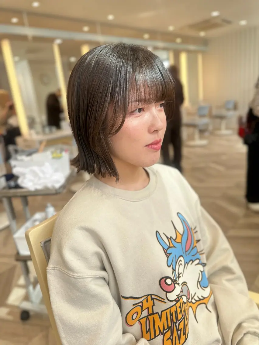 ショート カット トリートメント 小顔レイヤー/ ベージュ🤍Rieのヘアスタイル
